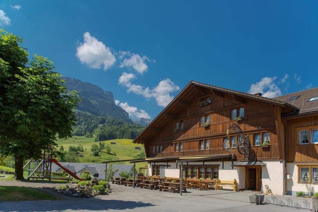 Gasthaus Roessli Brulisau ภายนอก รูปภาพ